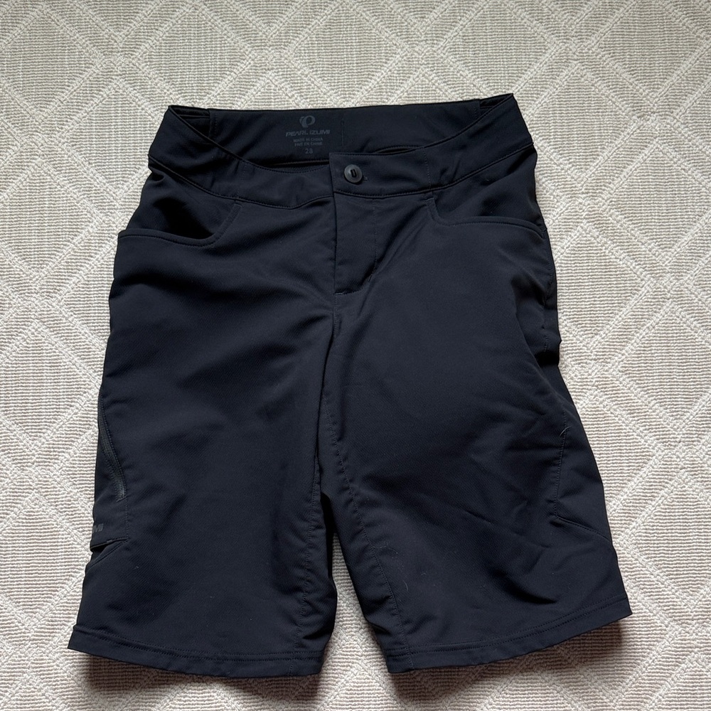 Pearl Izumi Black Men's Canyon Mountain Biking Shorts